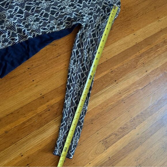 CHLOE Silver Metallic Long Sleeve Sweater - Picture 9 of 9